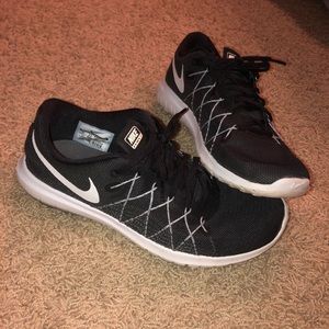 Nike running shoes size 8
